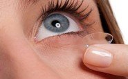Зі скількох років можна носити контактні лінзи?